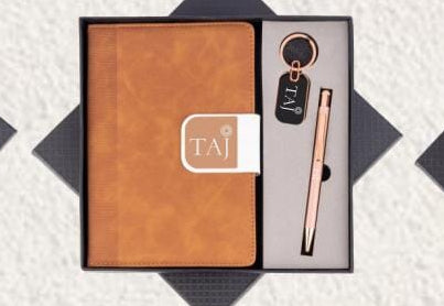 PREMIUM DAIRY COMBO WITH PEN & KEYCHAIN